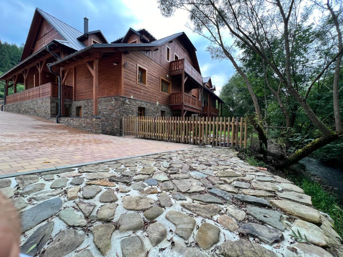 Apartmany Jezerne Velké Karlovice 외부 사진