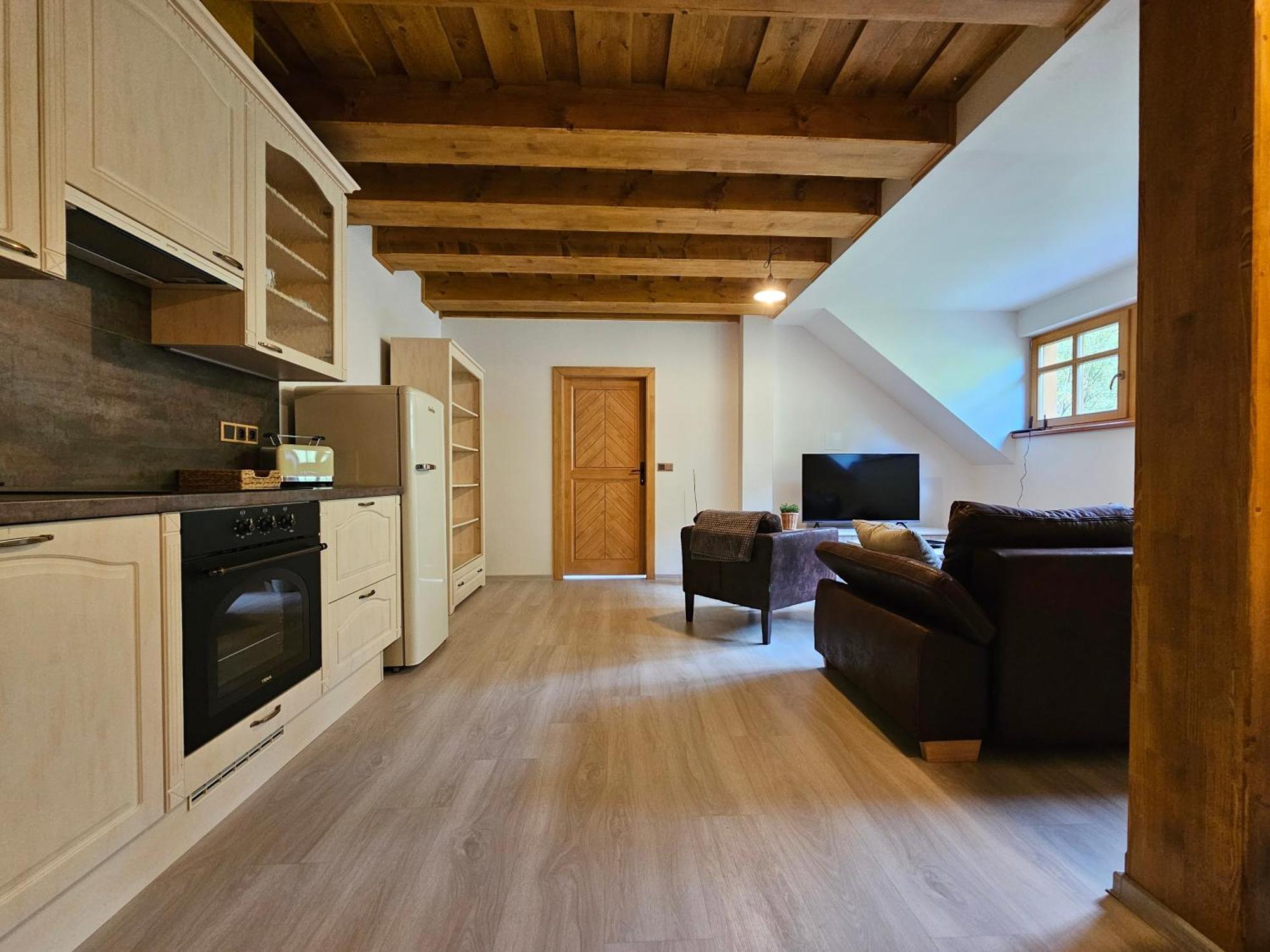 Apartmany Jezerne Velké Karlovice 객실 사진